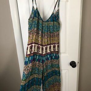 Cute hippie style, loose and comfy jumper. Small